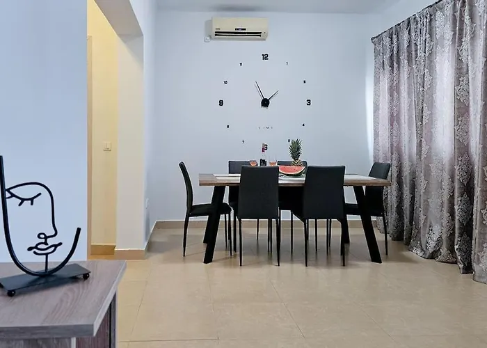 Ntina\'S Apartment